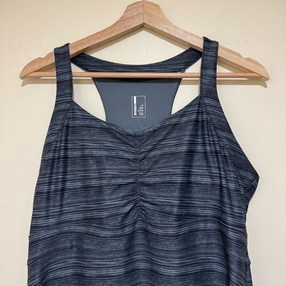 Womens Mondetta Workout Gym Athlete Black Striped Tank Top Dress Size Large - Picture 4 of 16